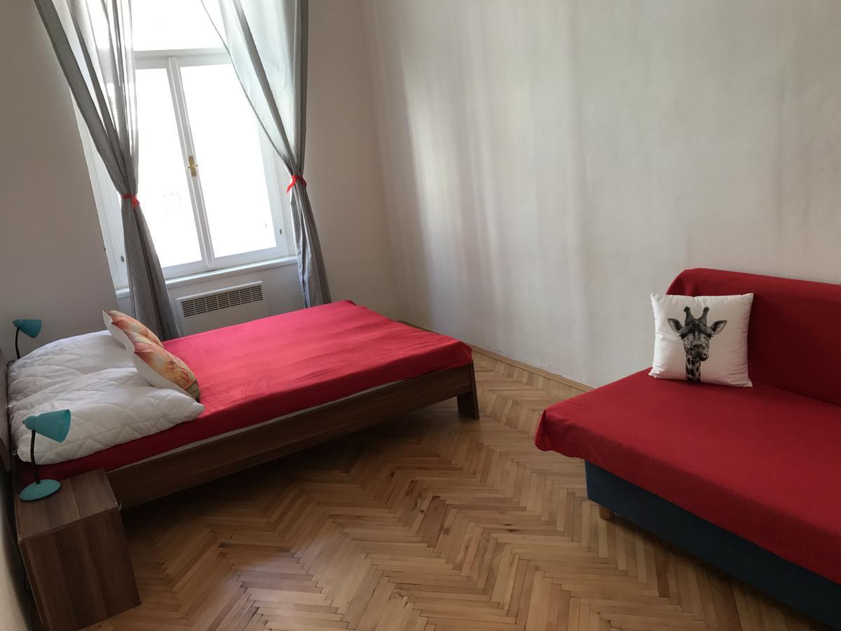 Blahnikova Aparthotel Prag Dış mekan fotoğraf